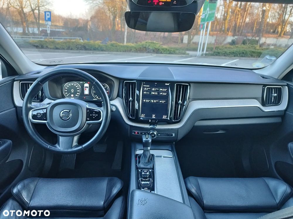 Volvo XC 60 D4 Inscription - 11