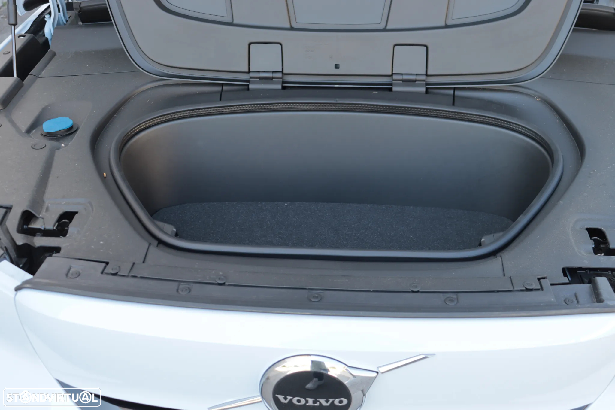 Volvo C40 Recharge Core - 32