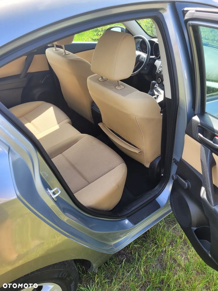 Mazda 3 - 9