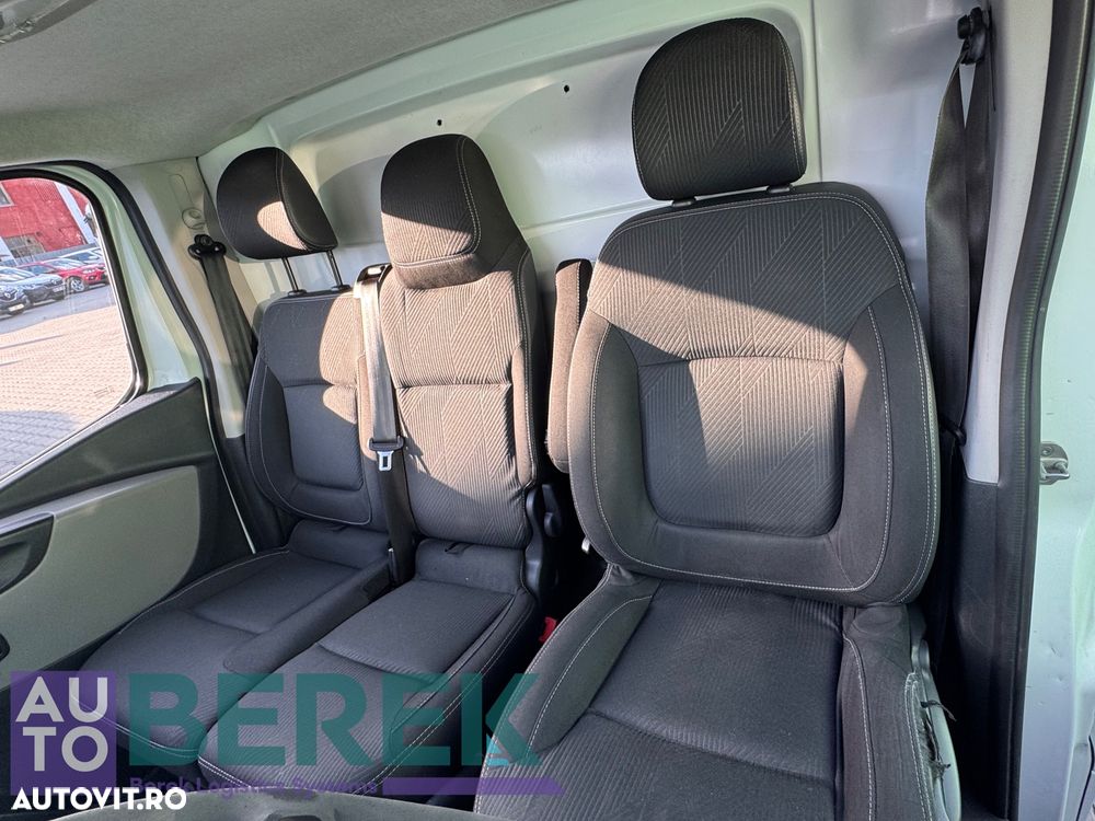 Renault Trafic - 10