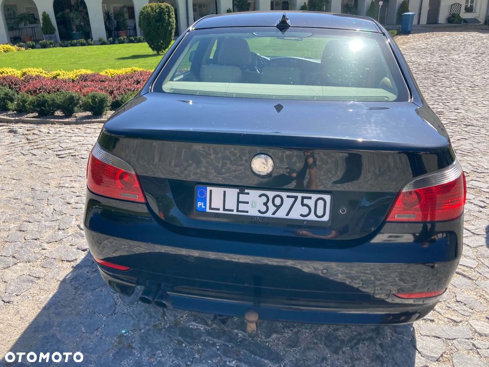 BMW Seria 5 530i - 11