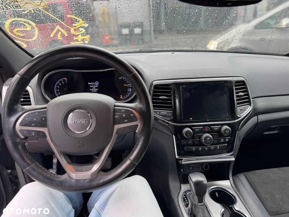 Jeep Grand Cherokee 3.6 V6 Laredo - 12