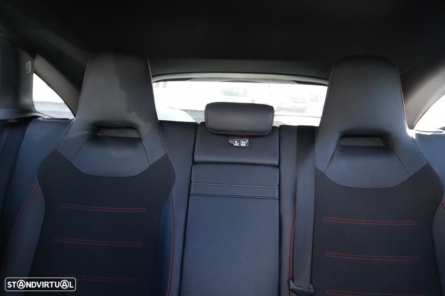 Mercedes-Benz CLA 180 d Shooting Brake AMG Line Aut. - 14