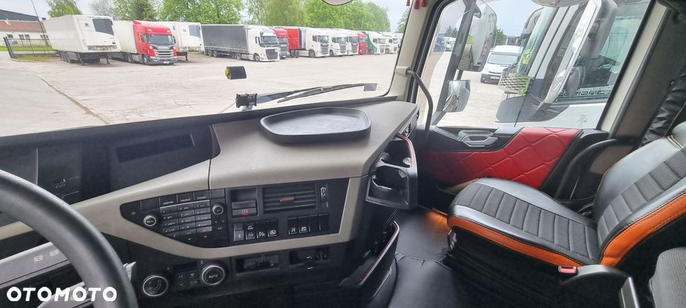 Volvo FH - 6
