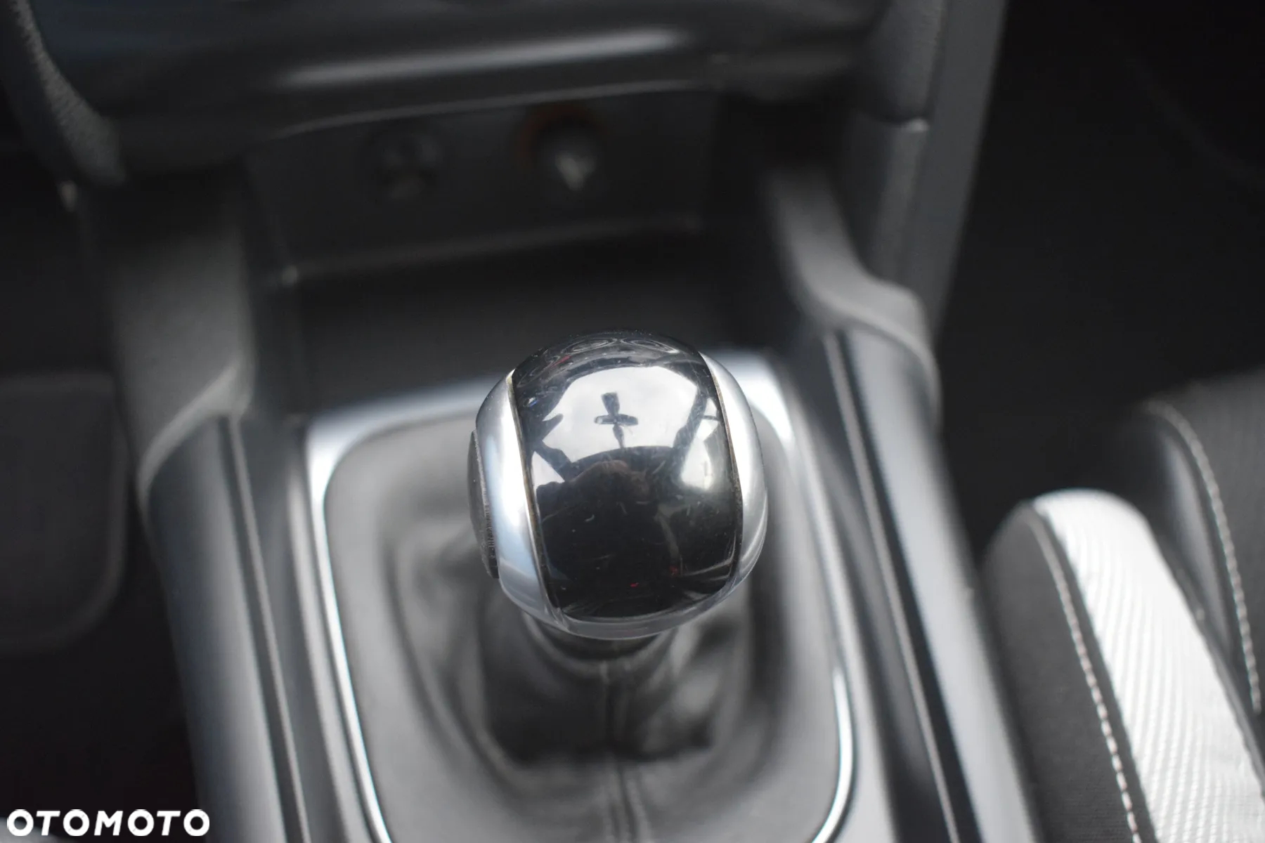 Citroën DS4 HDi 115 Chic - 29