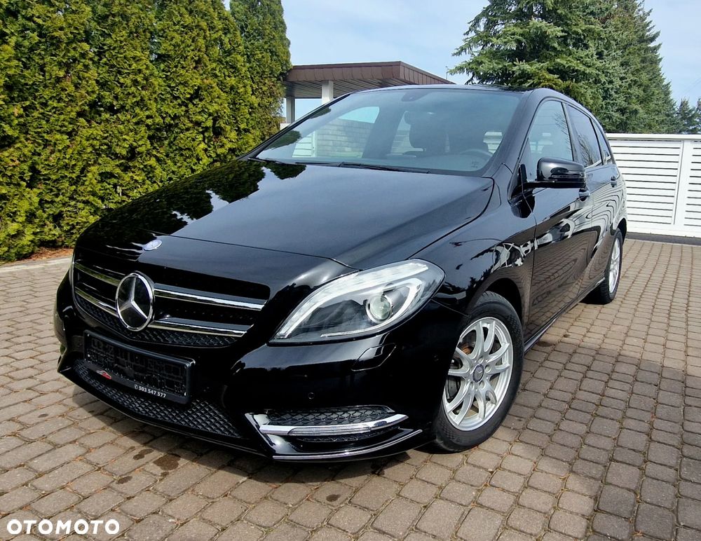 Mercedes-Benz Klasa B 180 BlueEFFICIENCY Edition Style - 1