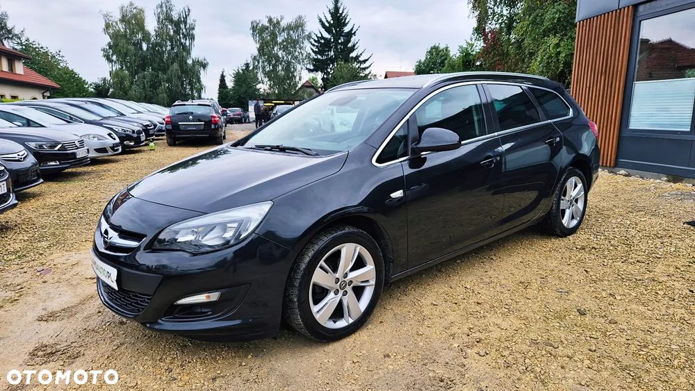 Opel Astra 1.4 Turbo Color Edition - 25
