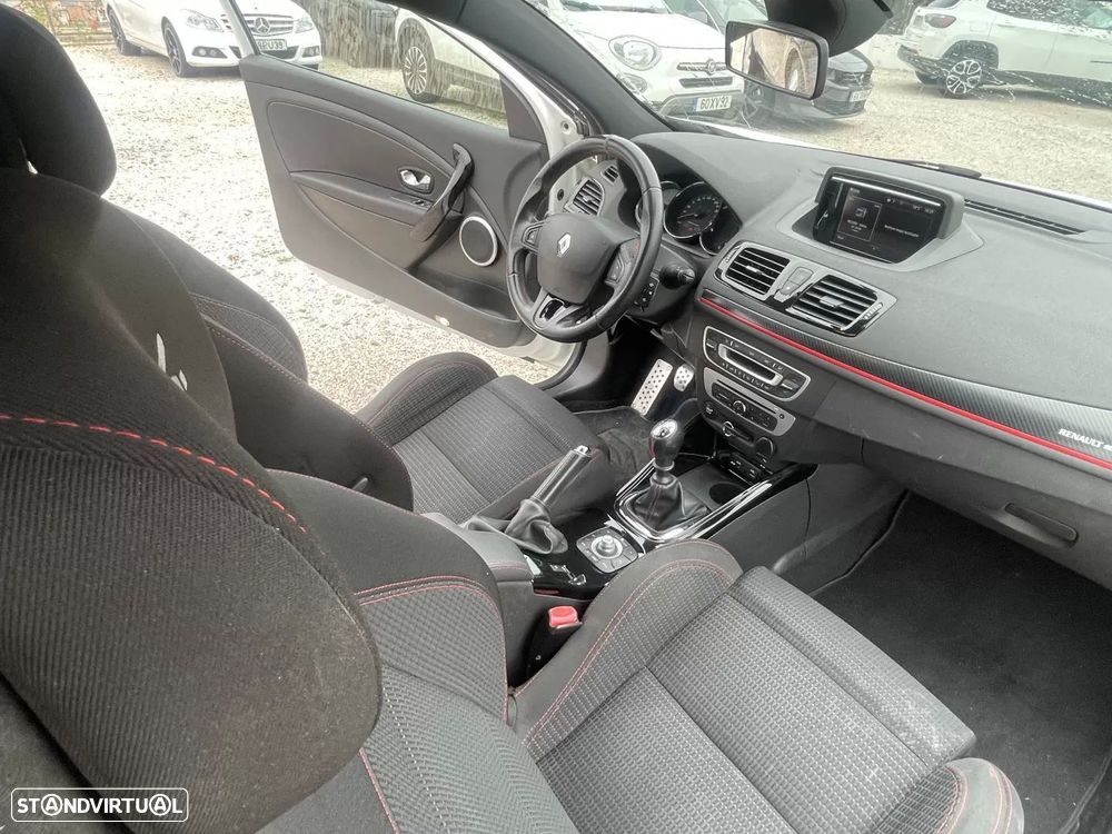 Renault Mégane Coupe 2.0 T RS - 5