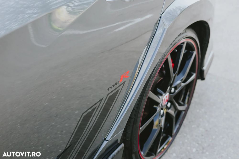 Honda Civic Type R 2.0 VTEC Turbo Ultimate Edition - 16