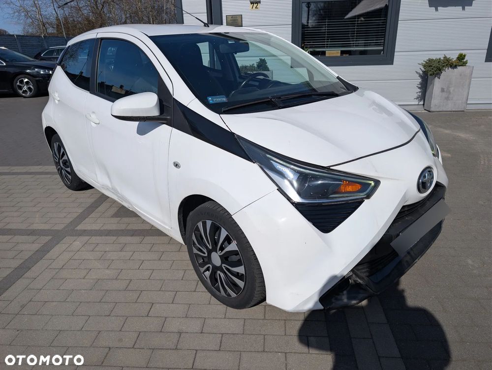 Toyota Aygo 1.0 VVT-i Color Edition - 2