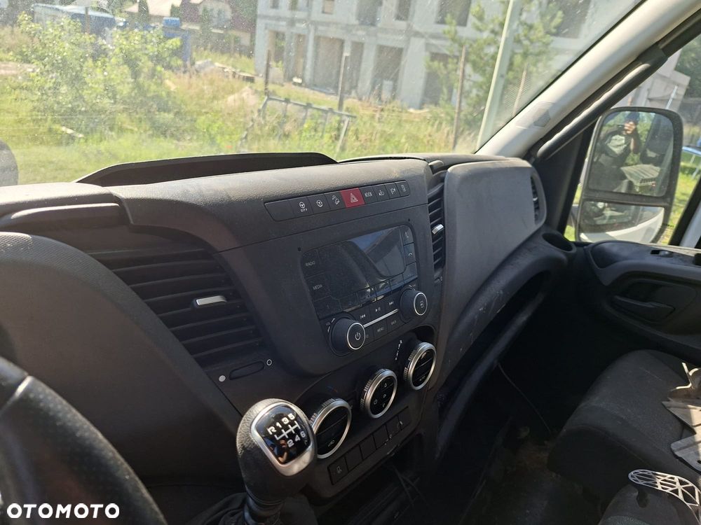 Iveco 35S18H - 11