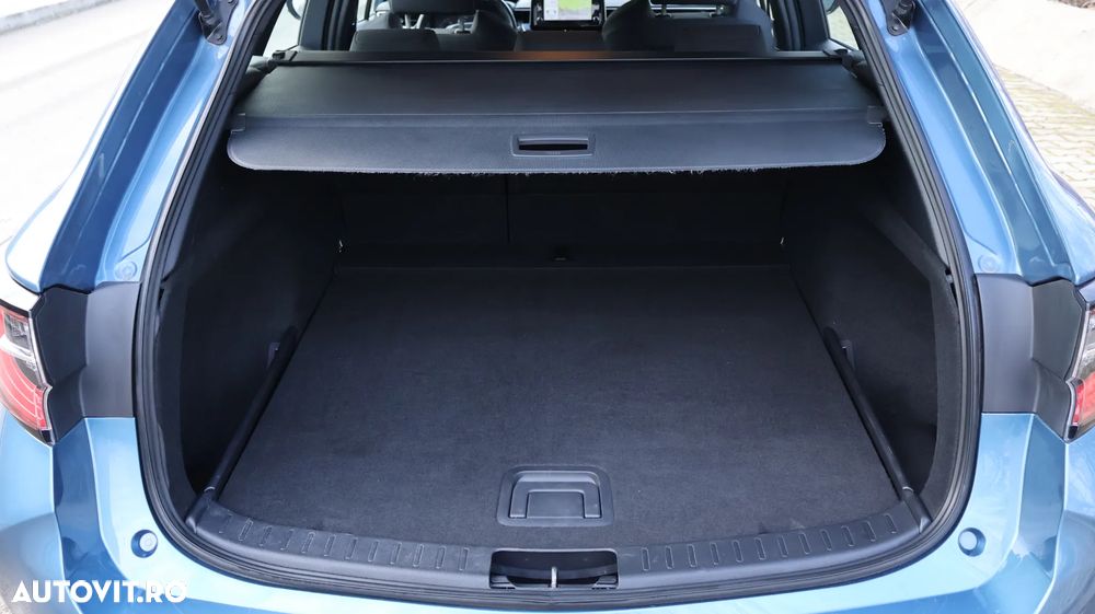 Toyota Corolla 1.8 Hybrid Touring Sports Business Edition - 34