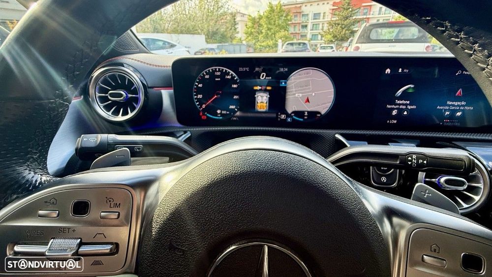 Mercedes-Benz CLA 220 - 9