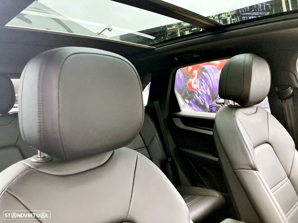 Porsche Cayenne E-Hybrid - 39