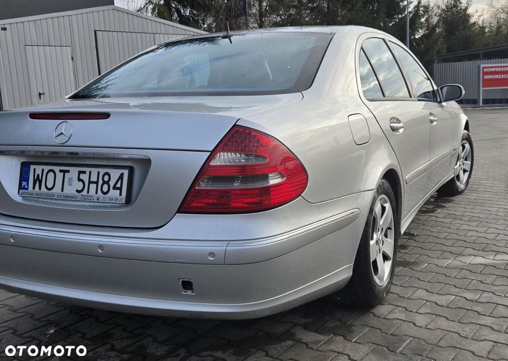 Mercedes-Benz Klasa E 320 Avantgarde - 8