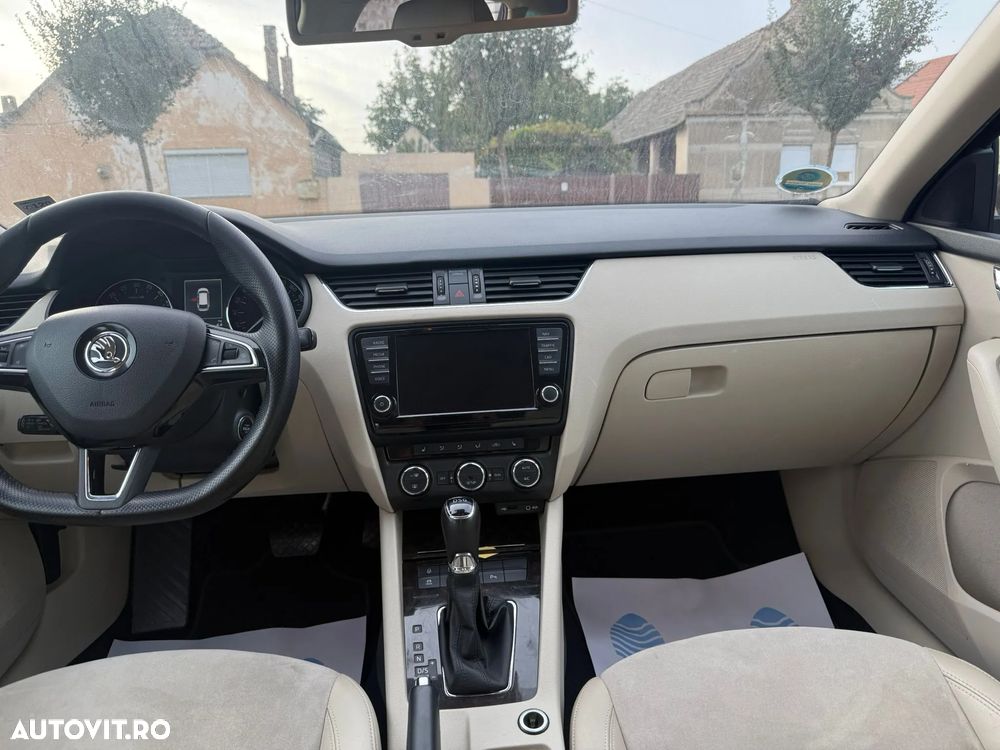 Skoda Octavia - 8