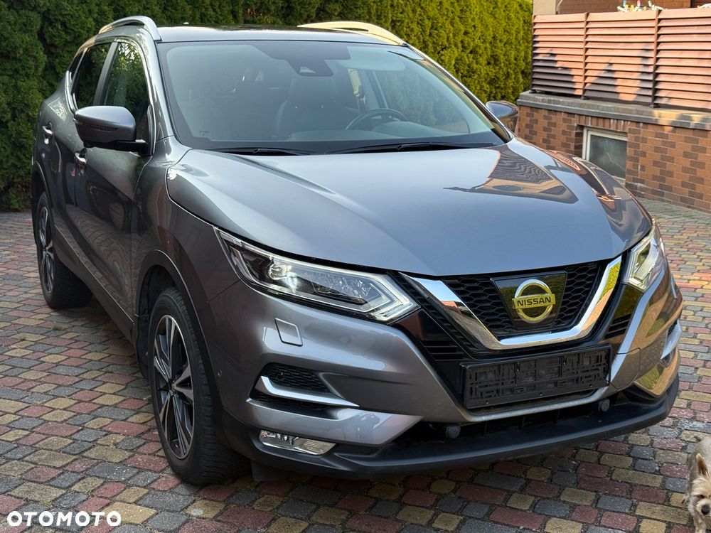 Nissan Qashqai 1.3 DIG-T DCT SHIRO - 1