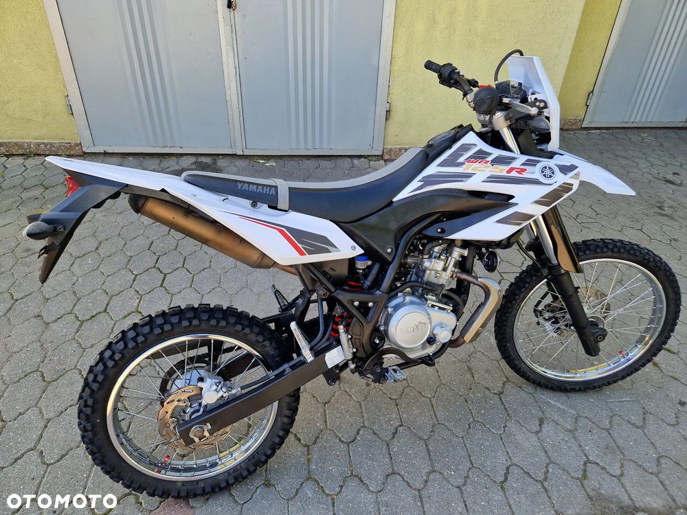Yamaha WR - 22