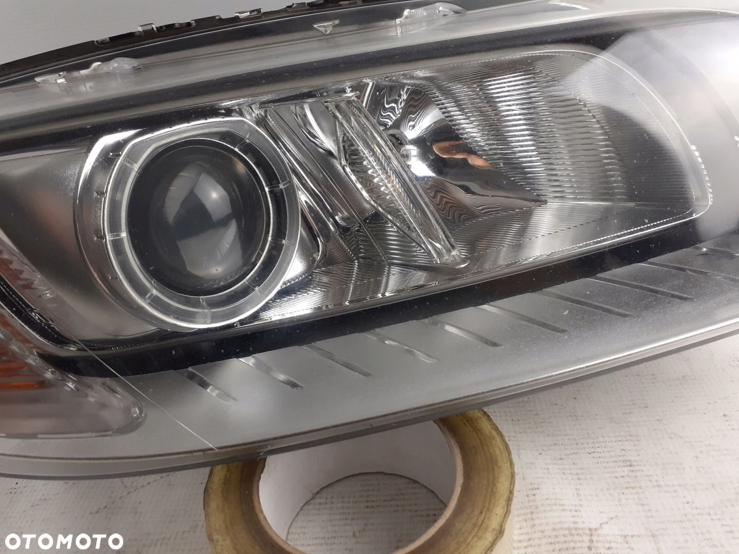 Lampa prawa przód Volvo XC70 V70 S80 ksenon 2007-16 - 5