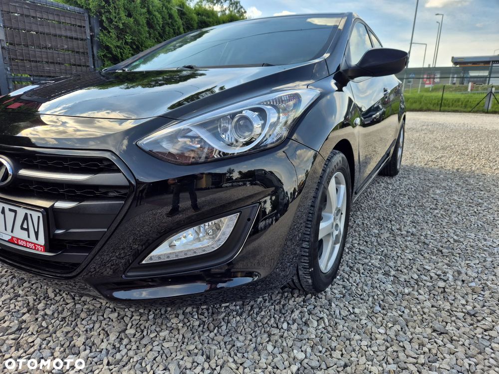 Hyundai i30 blue 1.4 Classic Navigation - 3