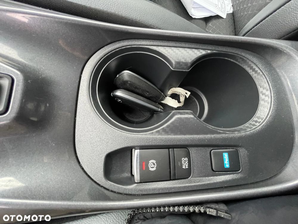 Nissan Juke 1.6 4AMT N-Design - 18