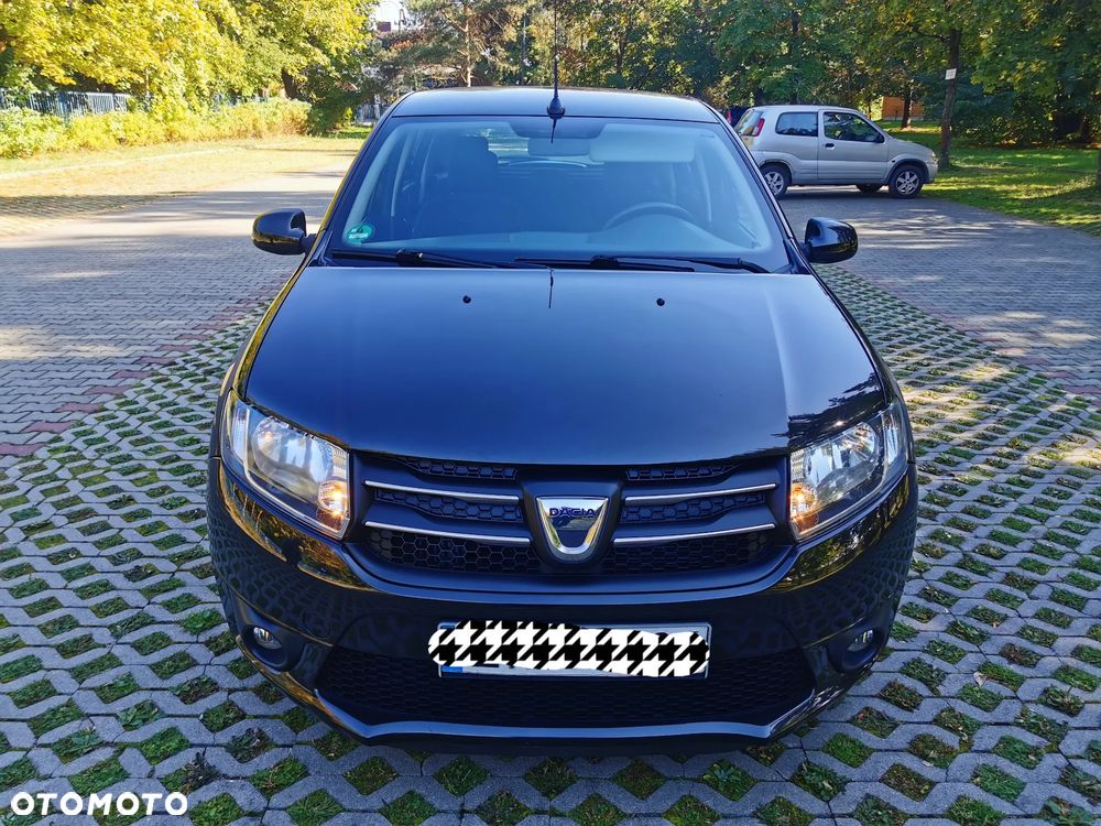 Dacia Sandero 2014 photo 2