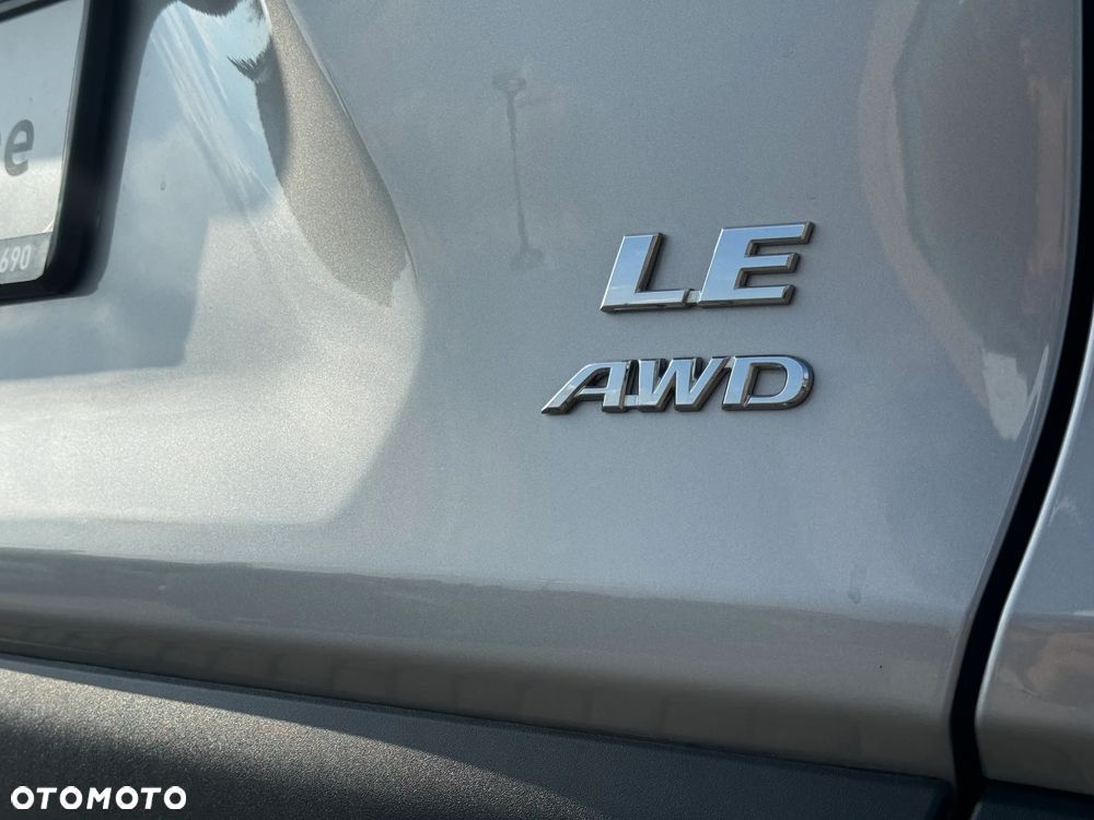 Toyota RAV4 - 10