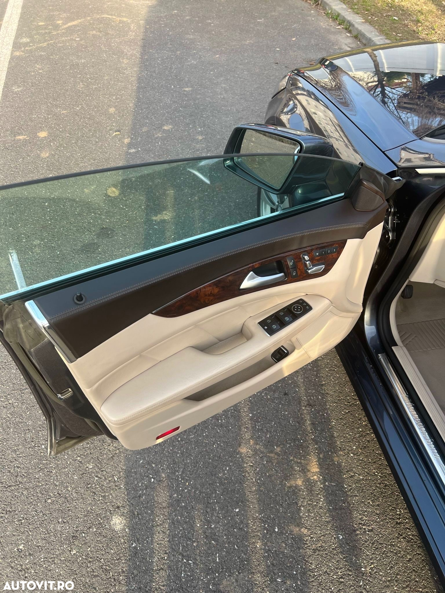 Mercedes-Benz CLS 350 d 4MATIC SB Aut - 19