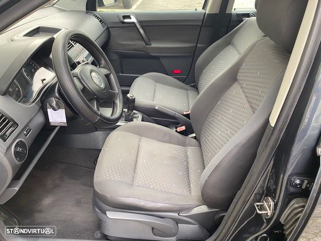 VW Polo 1.4 TDi Highline - 4