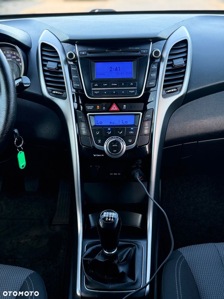 Hyundai i30 i30cw 1.4 CRDi Trend - 26