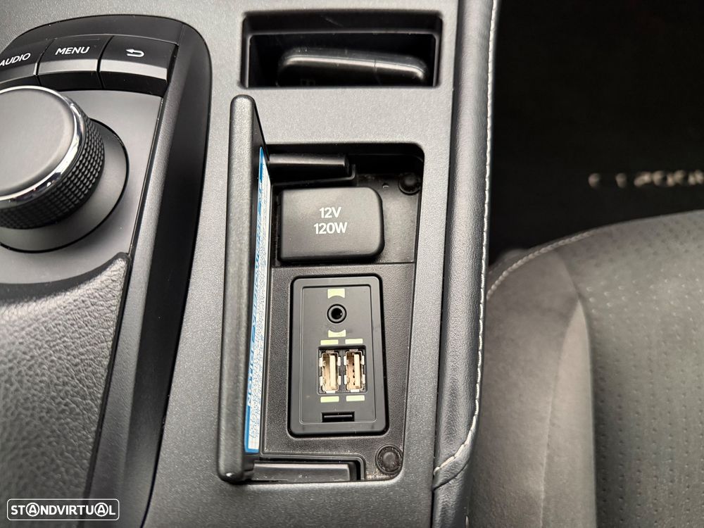 Lexus CT 200h Urban Edition - 19