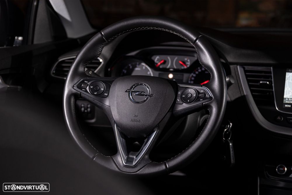 Opel Grandland X 1.2 T Business Edition - 24