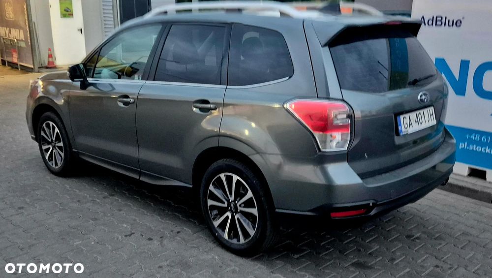Subaru Forester 2.0 i Exclusive (EyeSight) Lineartronic - 3