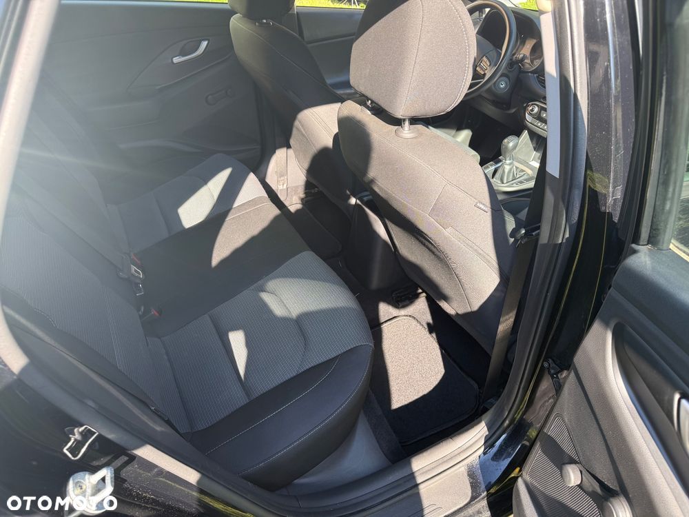 Hyundai i30 - 16