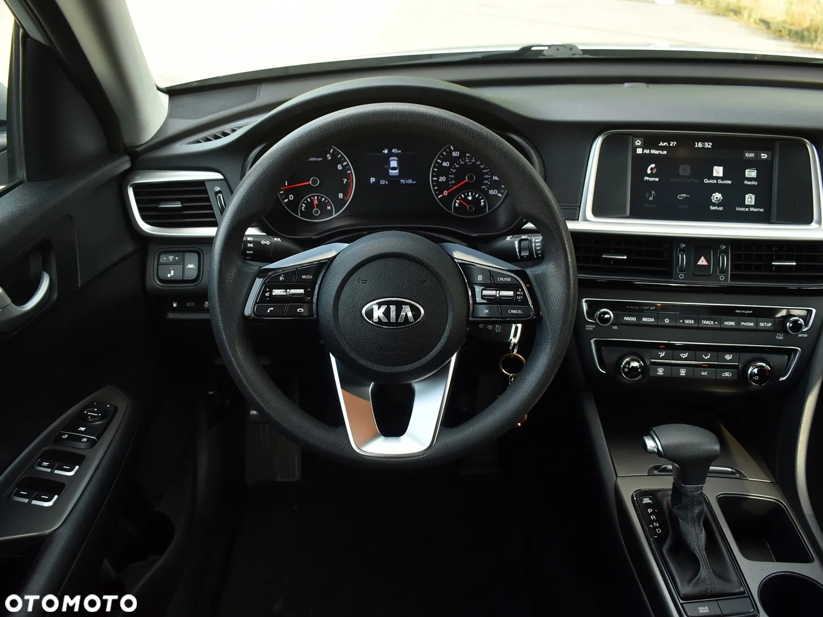 Kia Optima - 26