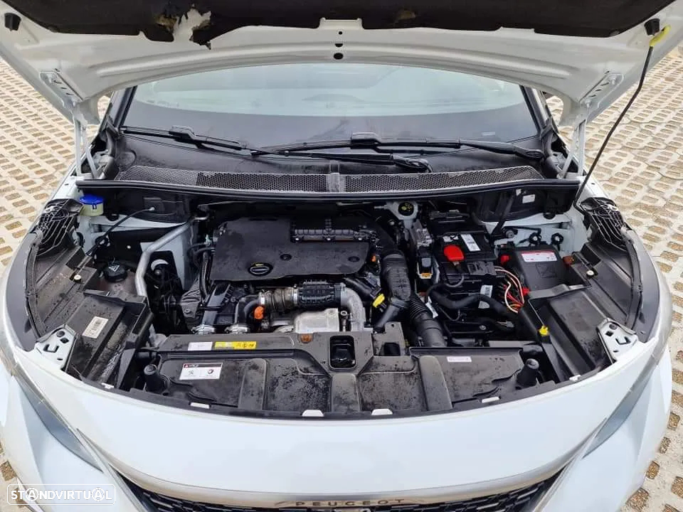 Peugeot 5008 1.5 BlueHDi GT Line EAT8 - 50