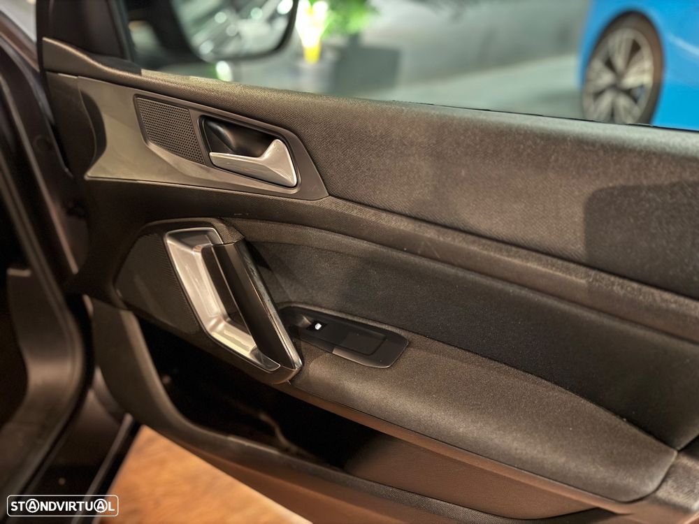 Peugeot 308 SW BlueHDi 130 Stop & Start Active - 27