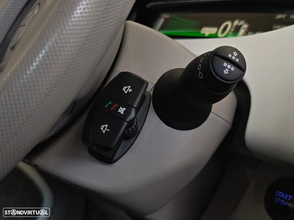 Renault Zoe (c/ Bateria) Life - 47