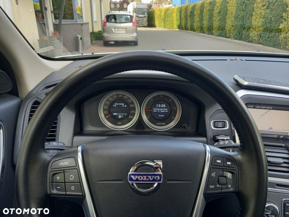 Volvo XC 60 D3 Summum - 29