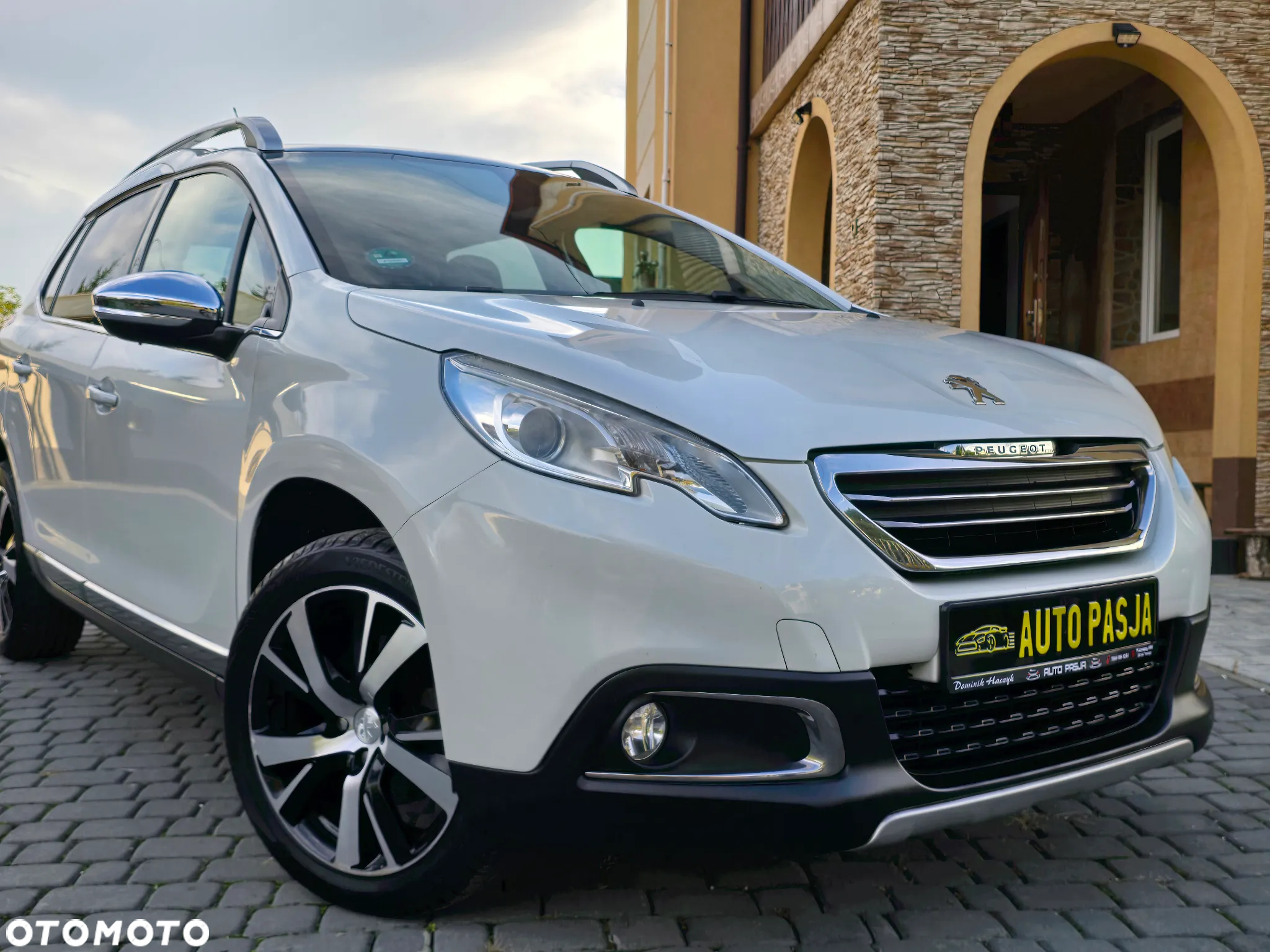 Peugeot 2008 1.6 VTi Allure - 2