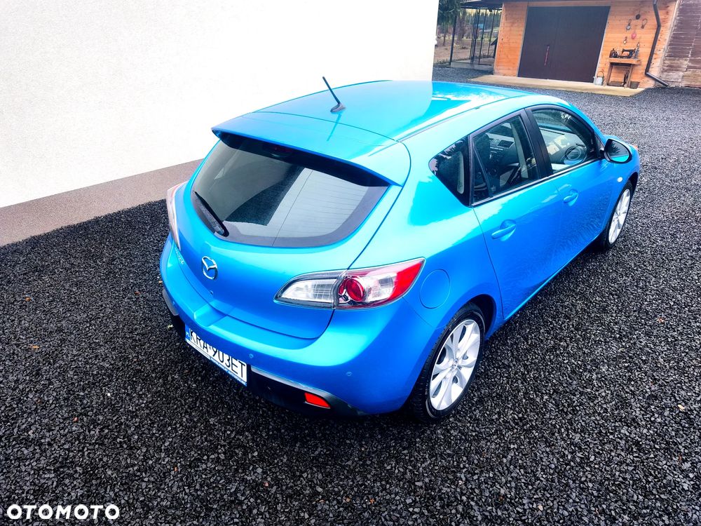 Mazda 3 1.6 Exclusive + - 16