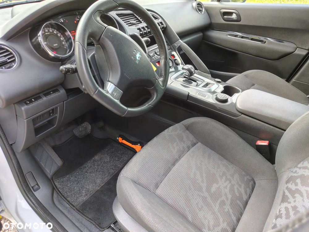 Peugeot 3008 - 16