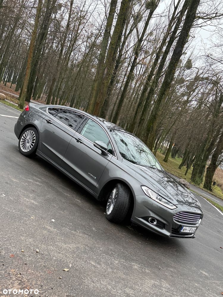 Ford Mondeo 2.0 Hybrid Titanium - 16