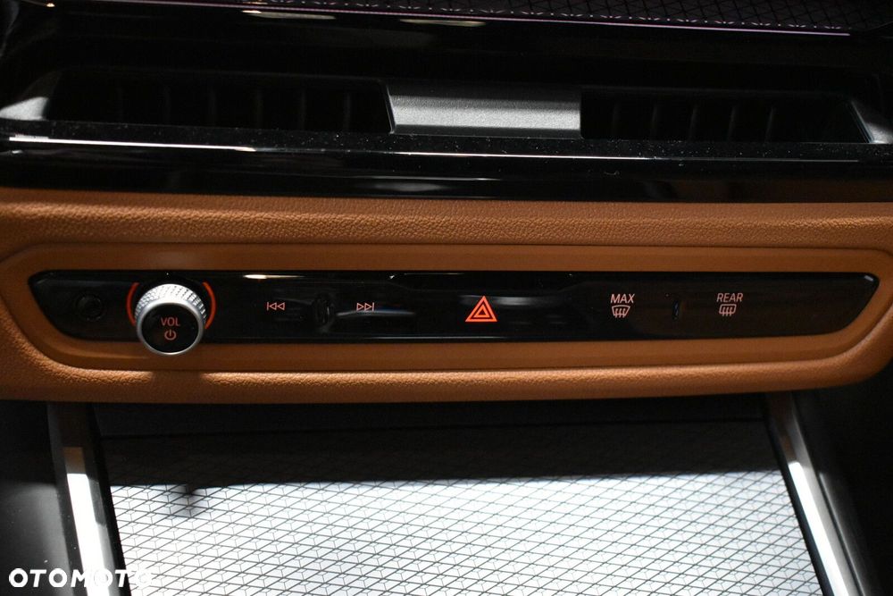 BMW Seria 3 - 22