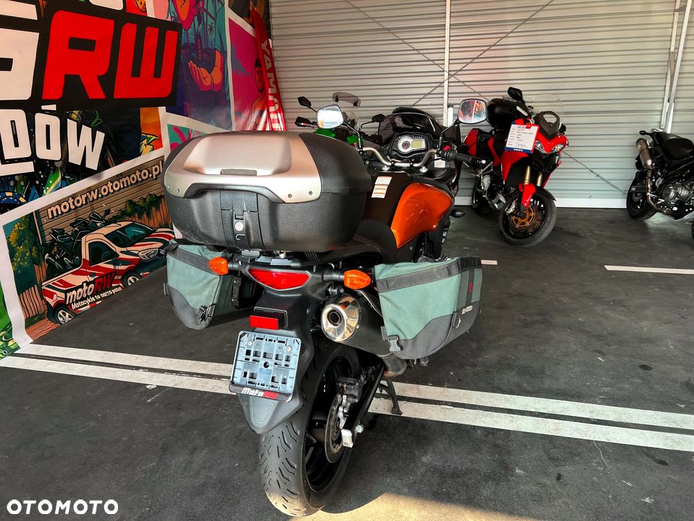 Suzuki DL - 12