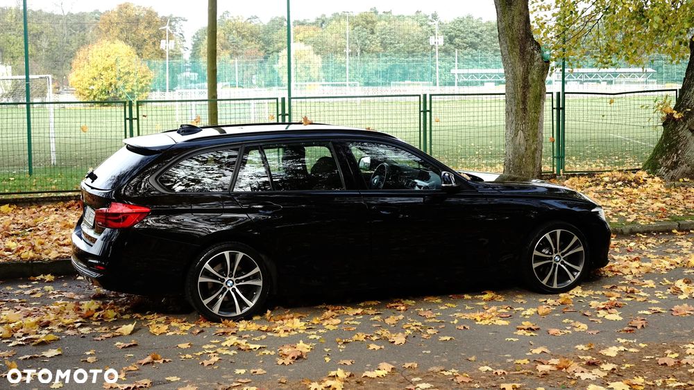 BMW Seria 3 320d xDrive Sport Line Shadow - 34