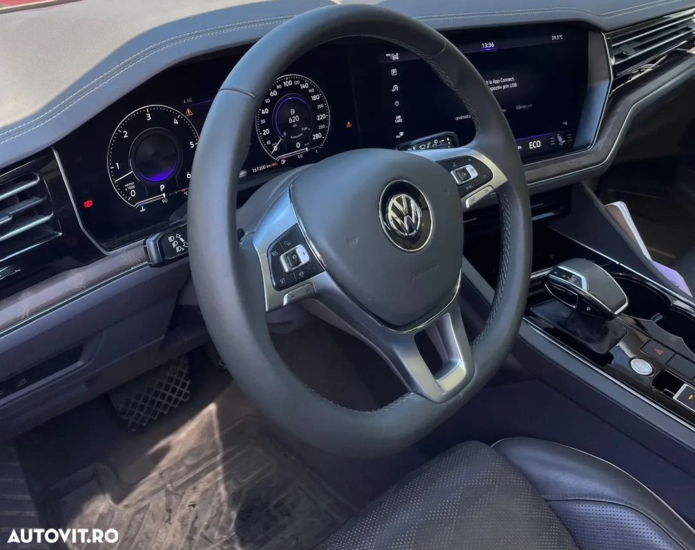 Volkswagen Touareg 3.0 V6 TDI 4Motion DPF Automatik Elegance - 7