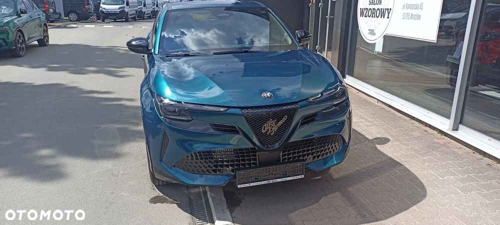 Alfa Romeo Junior 1.2 mHEV Ti eDCT - 6