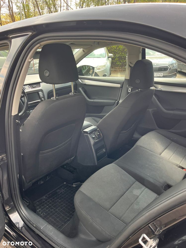Skoda Octavia 1.4 TSI Ambition - 10