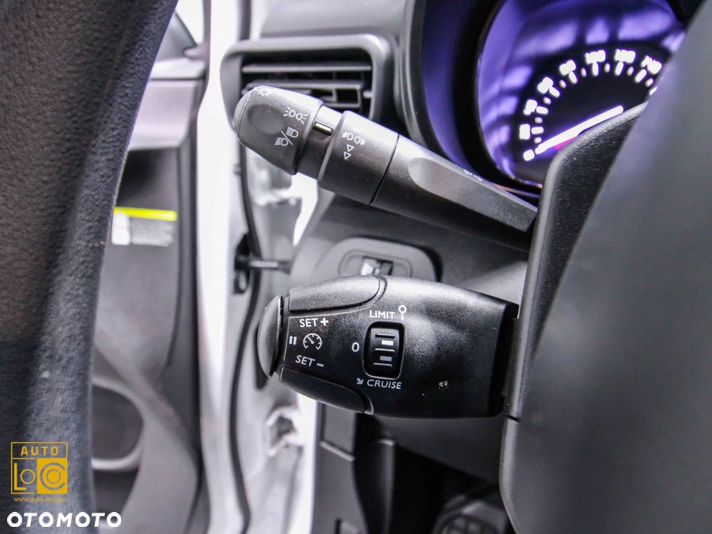 Citroën BERLINGO LONG FURGON - 21